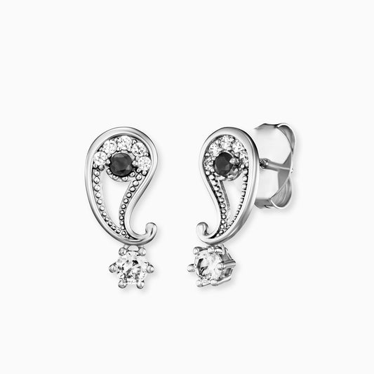 Silver stud earrings with zirconia